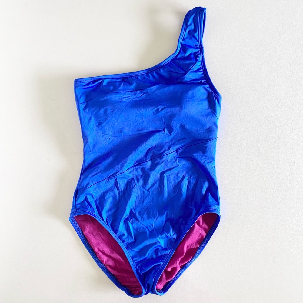 NEW Amavi Women’s one shoulder one piece swimsuit in Blue -Size 6
